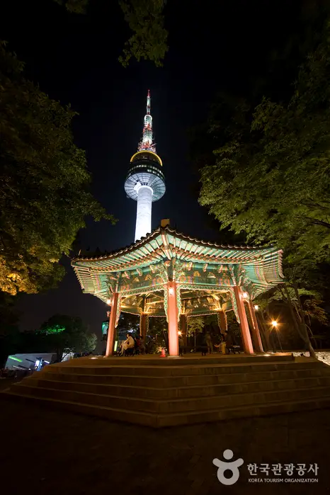 Namsan Seoul Tower
